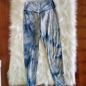 Balance athletica blue tie dye legging